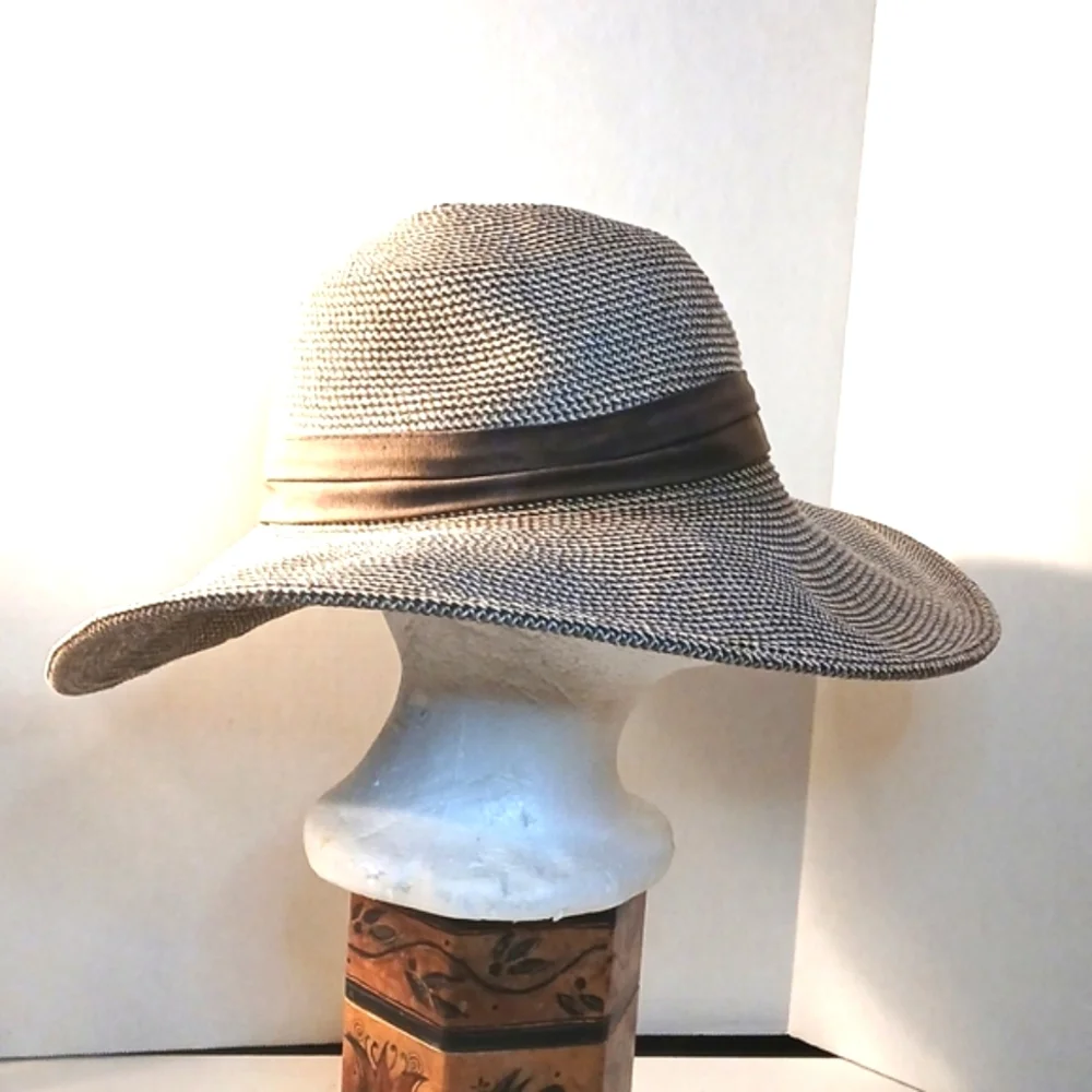 Solar Escape UV Casual Wide Brim Wheat Brown Sun Fedora